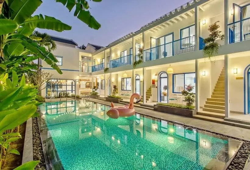 هتل Santorin Hoian Villa