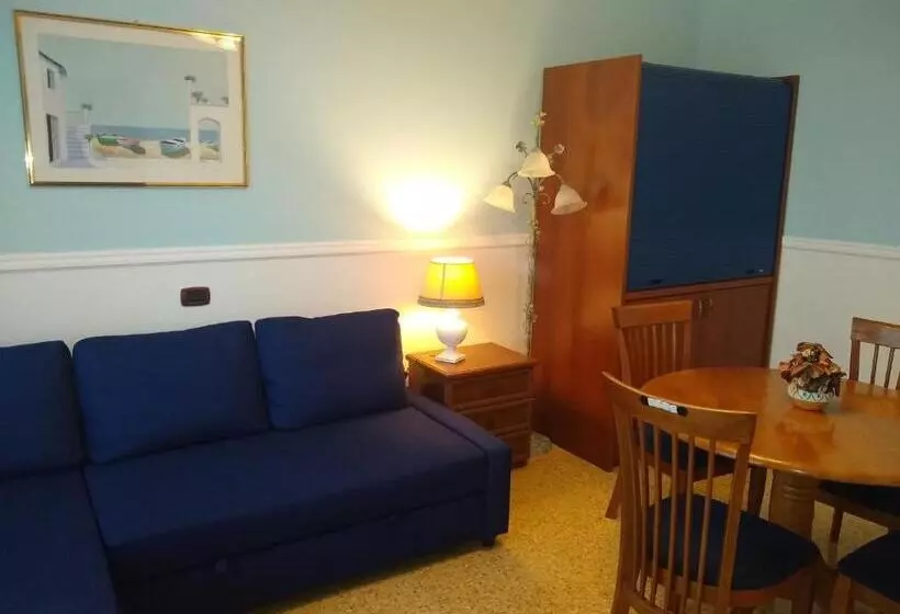 Aamiaismajoitus (B&B) La Finestra Sul Mare