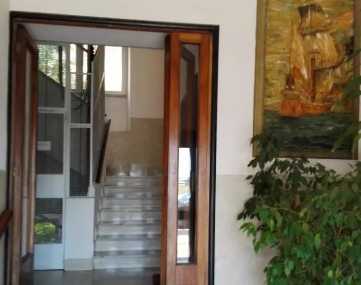 Aamiaismajoitus (B&B) La Finestra Sul Mare