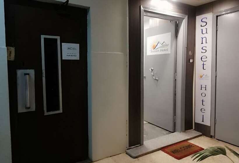 تختخواب و صبحانه Sunset Hotel Cairo   Hostel