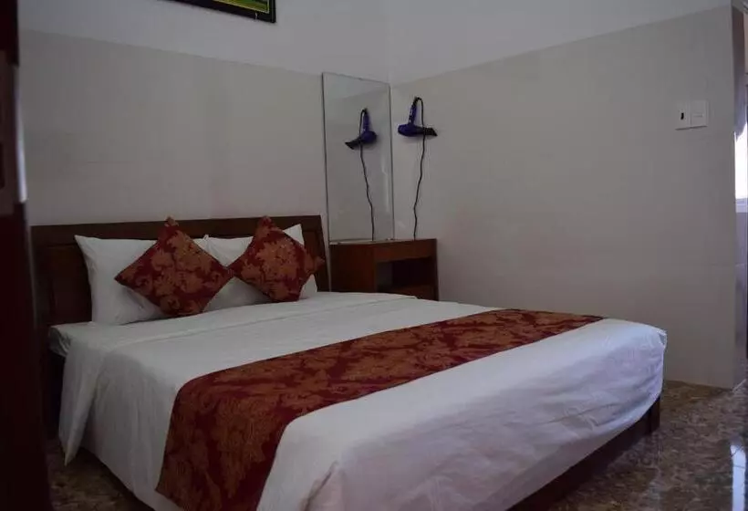 هتل Khách Sạn Mỹ Ngọc