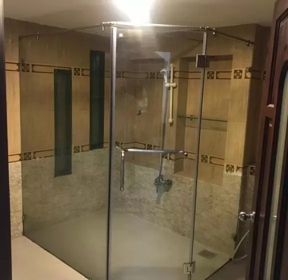 هتل Nhật Vân 1