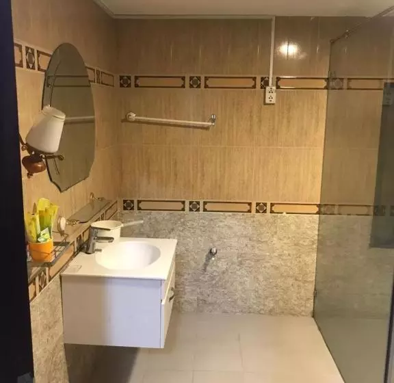 هتل Nhật Vân 1