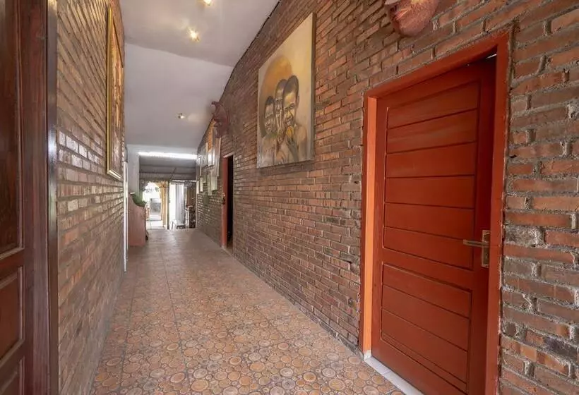 هتل Oyo 2380 Alea Guesthouse