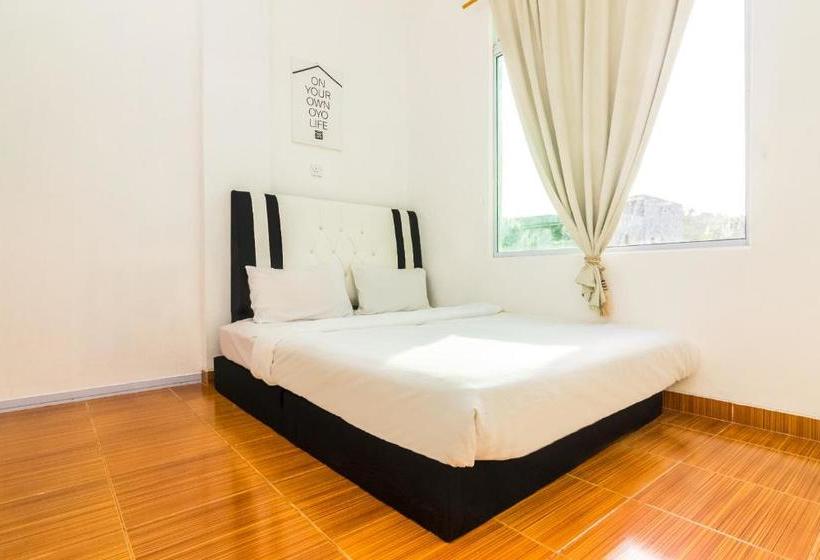 בית מלון כפרי Oyo 2818 Blessing Kost Batam