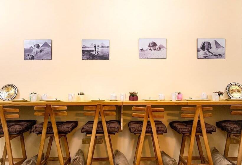 هتل 9 Pyramids Inn