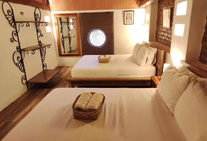 Hotelli Nieto Mompox, Ubicado En El Corazón Del Centro Histórico, Frente Al Rio Magdalena En Zona De Malecón