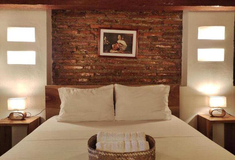 هتل Nieto Mompox, Ubicado En El Corazón Del Centro Histórico, Frente Al Rio Magdalena En Zona De Malecón