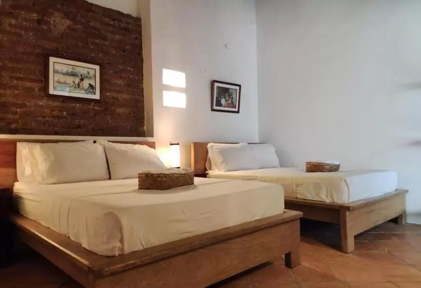 Hotelli Nieto Mompox, Ubicado En El Corazón Del Centro Histórico, Frente Al Rio Magdalena En Zona De Malecón