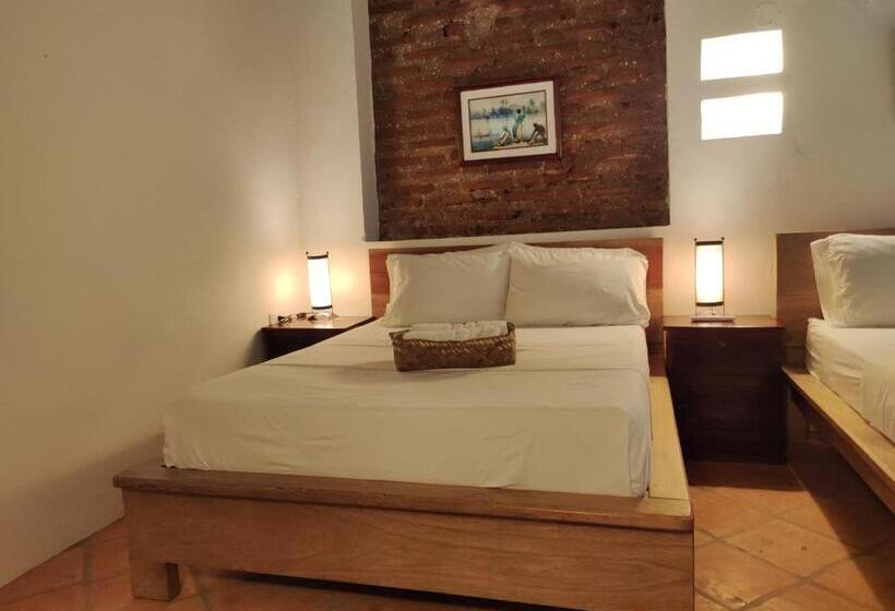 هتل Nieto Mompox, Ubicado En El Corazón Del Centro Histórico, Frente Al Rio Magdalena En Zona De Malecón