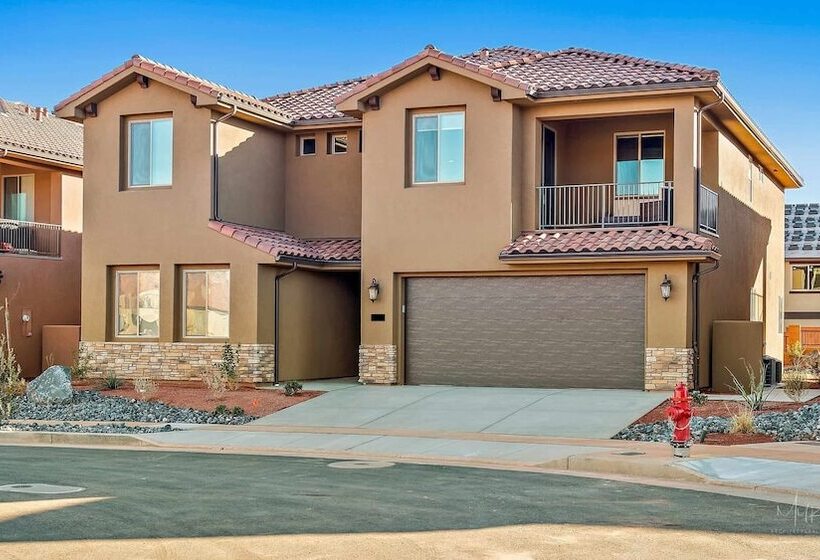 Cloud Nine #104 By Redawning