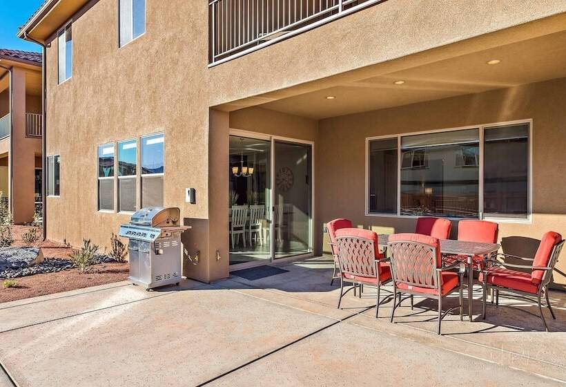 Cloud Nine #104 By Redawning