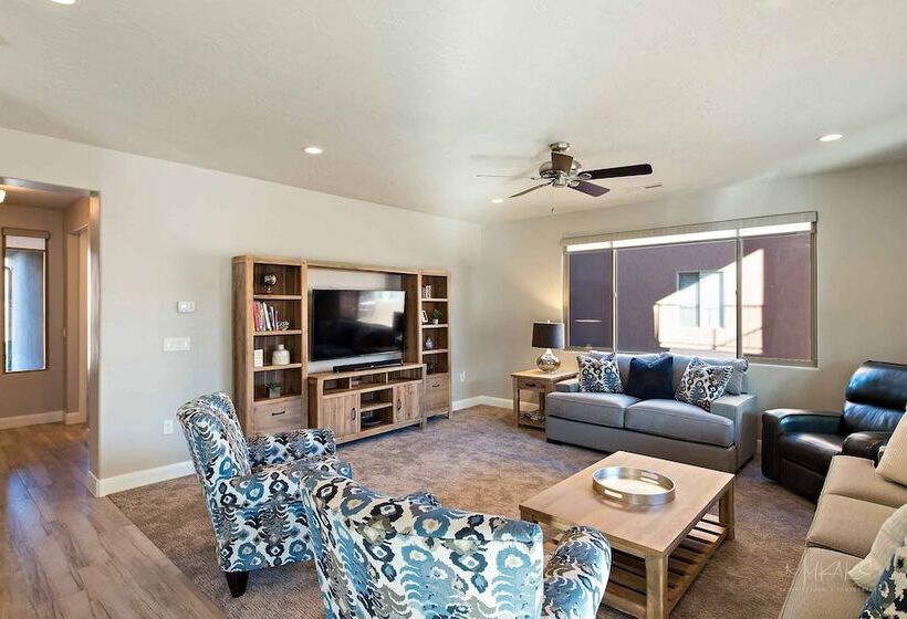 Cloud Nine #104 By Redawning