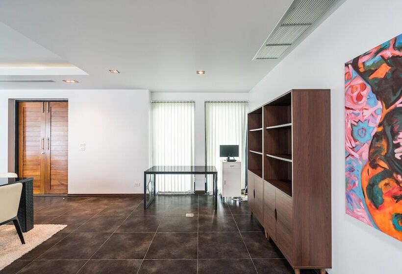 Diamond Villas Bangtao