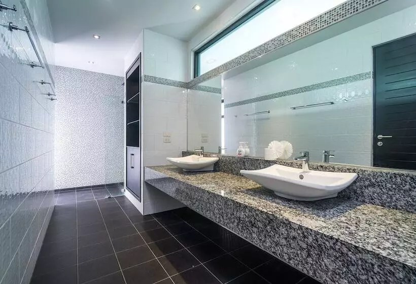 Diamond Villas Bangtao