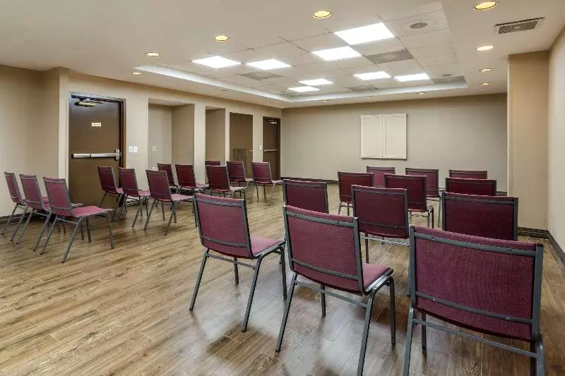 ホテル Sonesta Essential Nw Houston