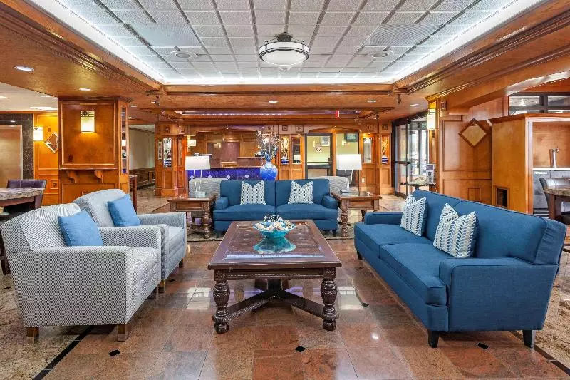 هتل Comfort Inn & Suites Houston I10 West Energy Corridor