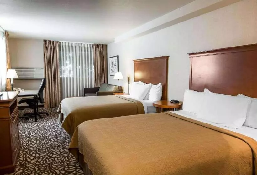 هتل Quality Inn Kennewick