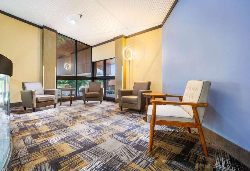 ホテル Quality Inn & Suites Florence  Cincinnati South