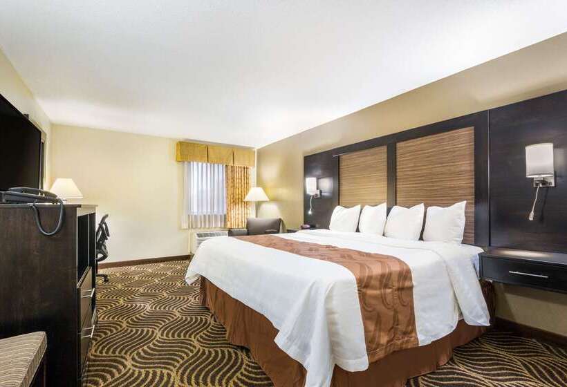 ホテル Quality Inn & Suites Florence  Cincinnati South