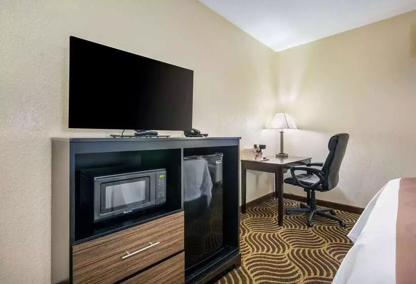 Отель Quality Inn & Suites Florence  Cincinnati South