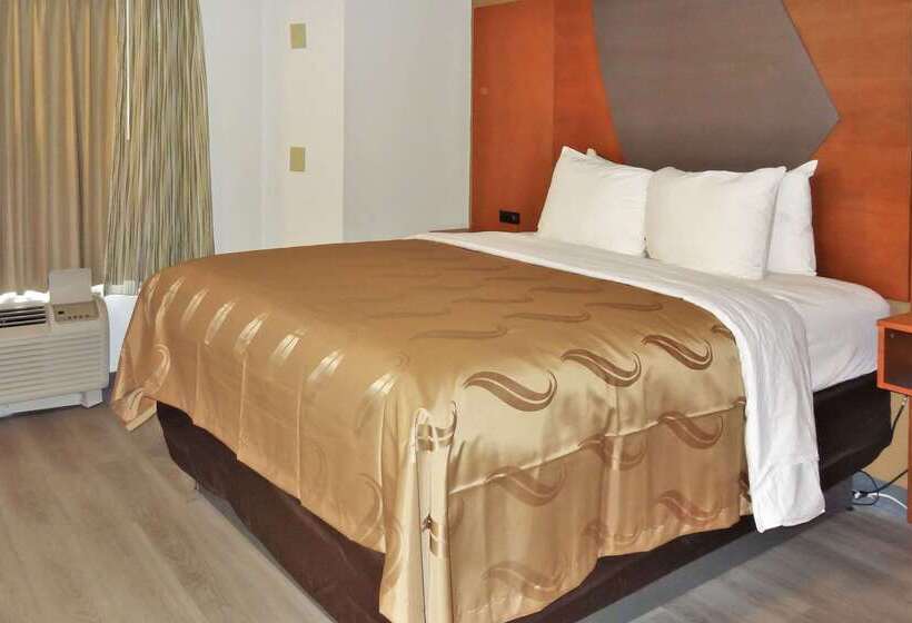 Otel Quality Inn & Suites Raleigh North