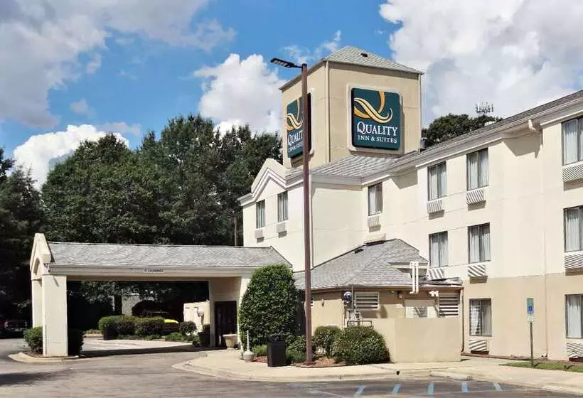 هتل Quality Inn & Suites Raleigh North