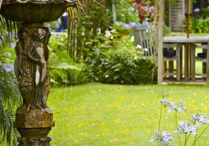 فندق Simpson House Inn