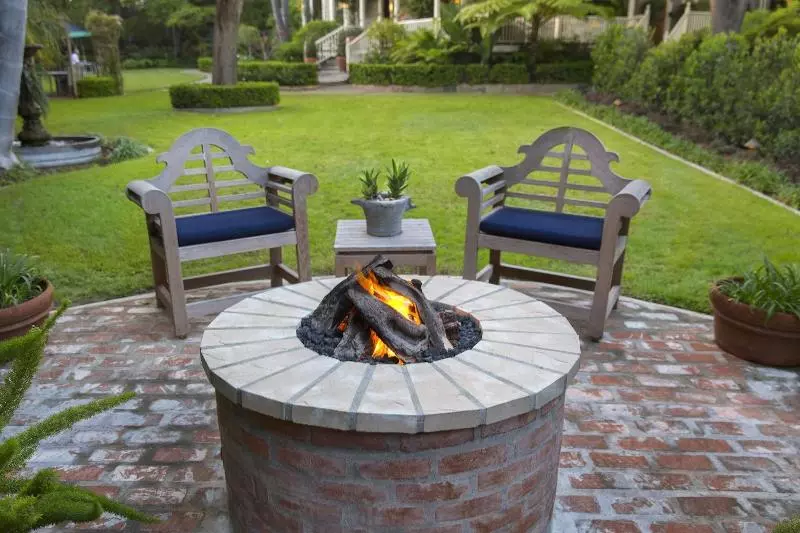 فندق Simpson House Inn