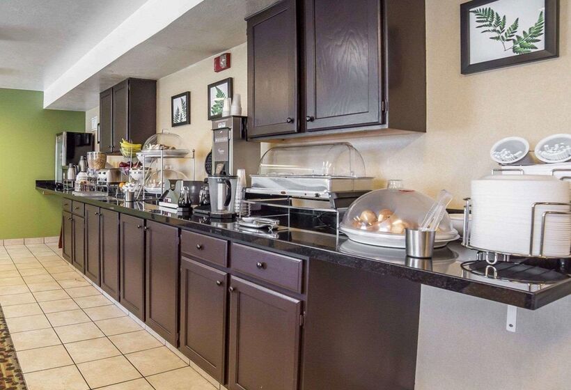 בית מלון כפרי Sleep Inn West Valley City  Salt Lake City South