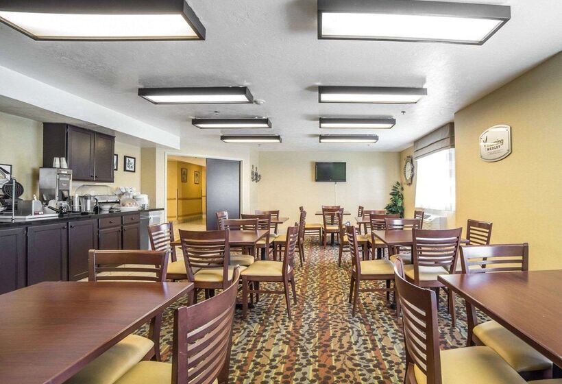 בית מלון כפרי Sleep Inn West Valley City  Salt Lake City South