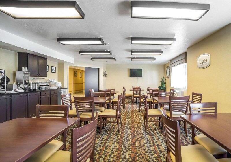 בית מלון כפרי Sleep Inn West Valley City  Salt Lake City South