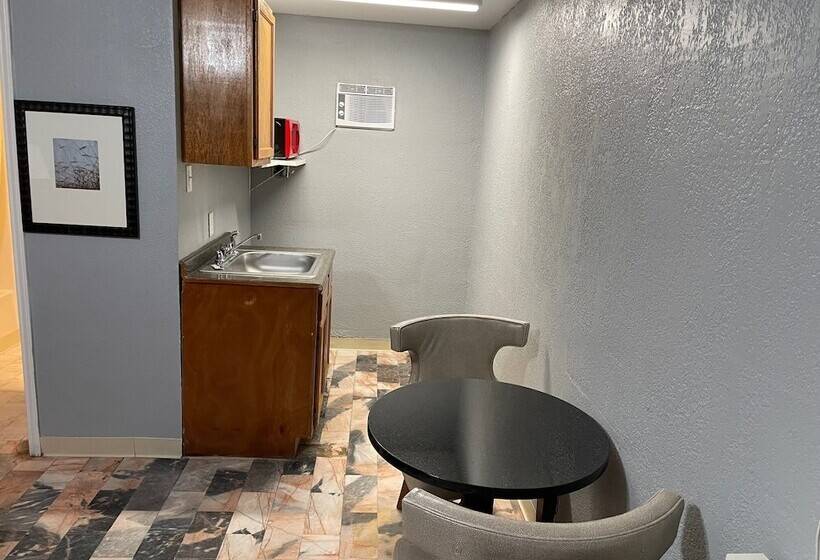 فندق Southwind Inn