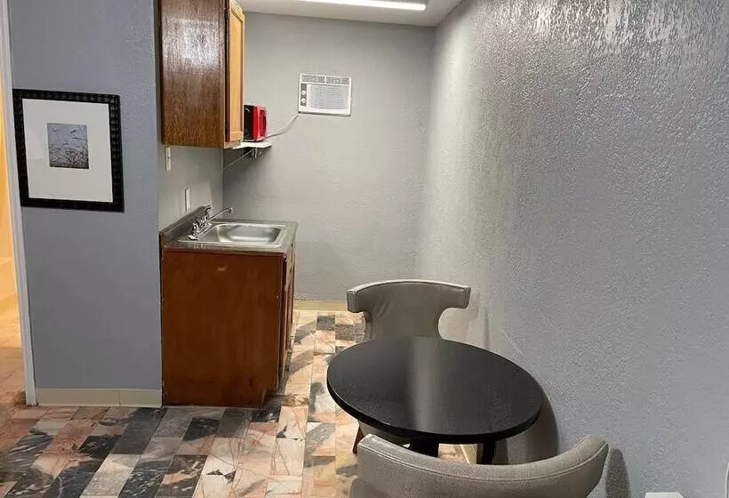 호텔 Southwind Inn