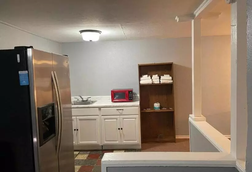 호텔 Southwind Inn