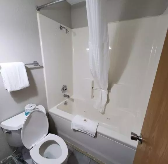 Hotelli Spinning Wheel Inn