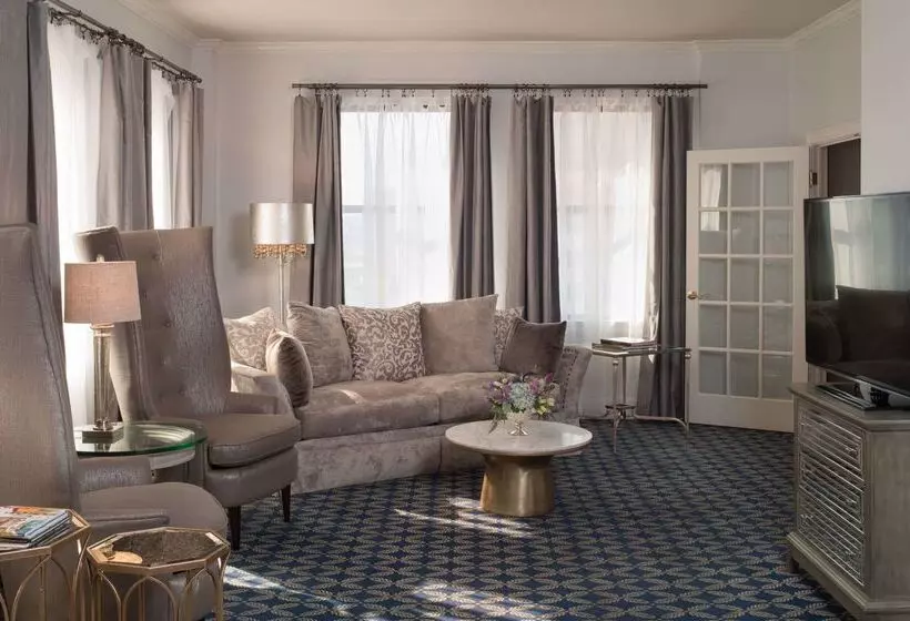 호텔 The Stephen F Austin Royal Sonesta