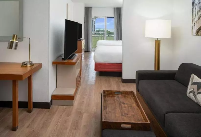 Springhill Suites By Marriott Charleston Riverview