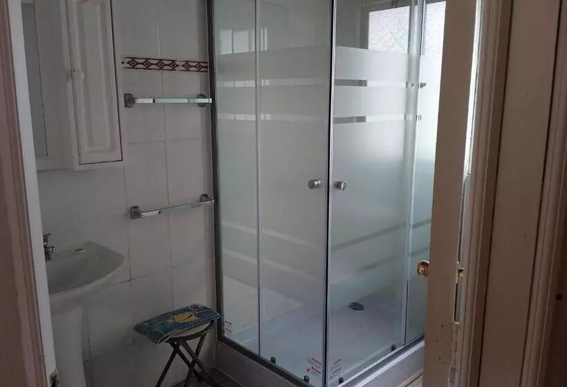 Hotelli Y Cabañas La Rosa Nautica