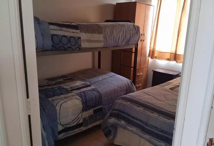 Hotelli Y Cabañas La Rosa Nautica