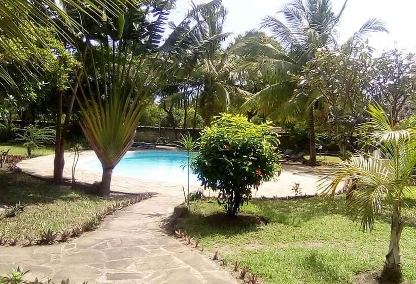 Apple Mango Apartments