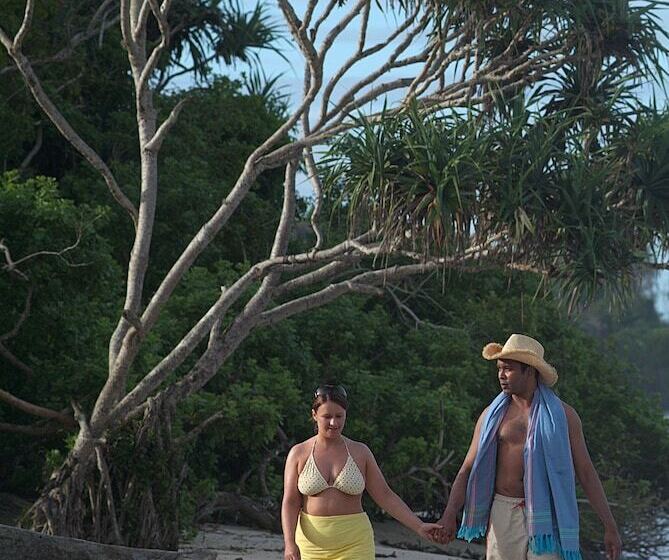 Apple Mango Apartments