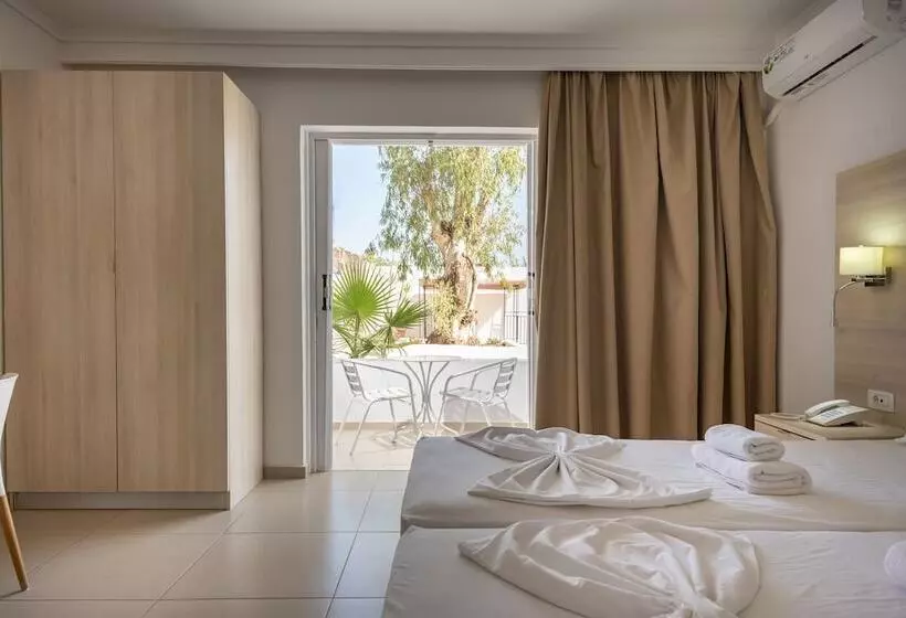 Aegean Blu Hotel & Apartments