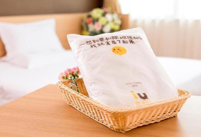 Iu Hotel Shenyang Railway Station Sk Transfer Center