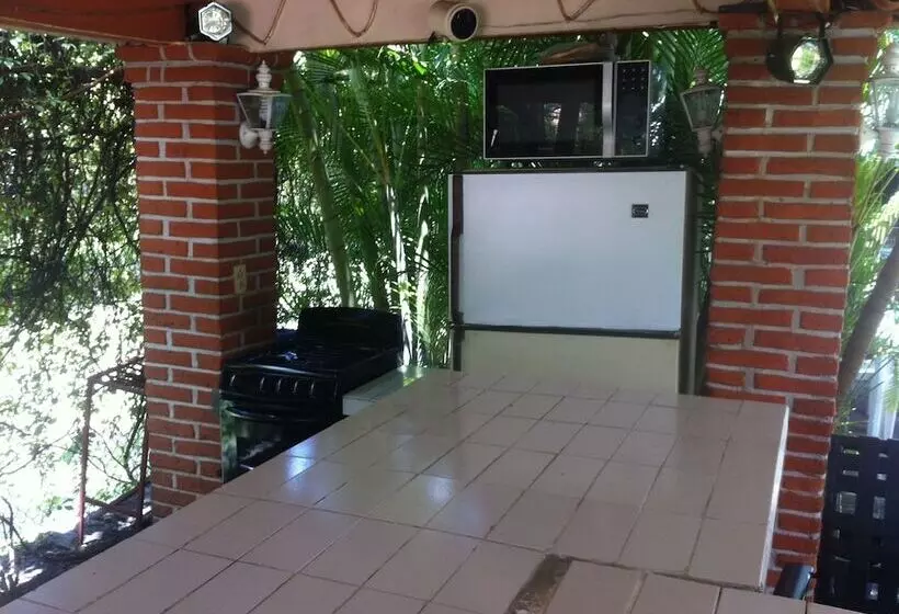 ペンション Villa Paraiso