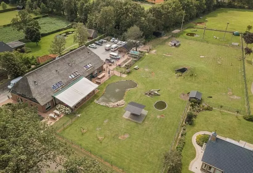 ベッドアンドブレックファースト Buiten Gewoon   Gewoon Buiten