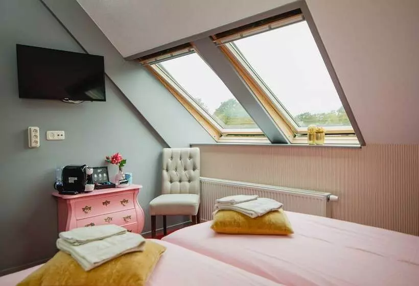 ベッドアンドブレックファースト Buiten Gewoon   Gewoon Buiten