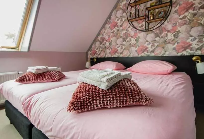 ベッドアンドブレックファースト Buiten Gewoon   Gewoon Buiten