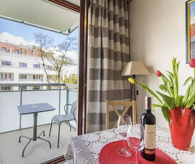 P&o Apartments Metro Mlociny