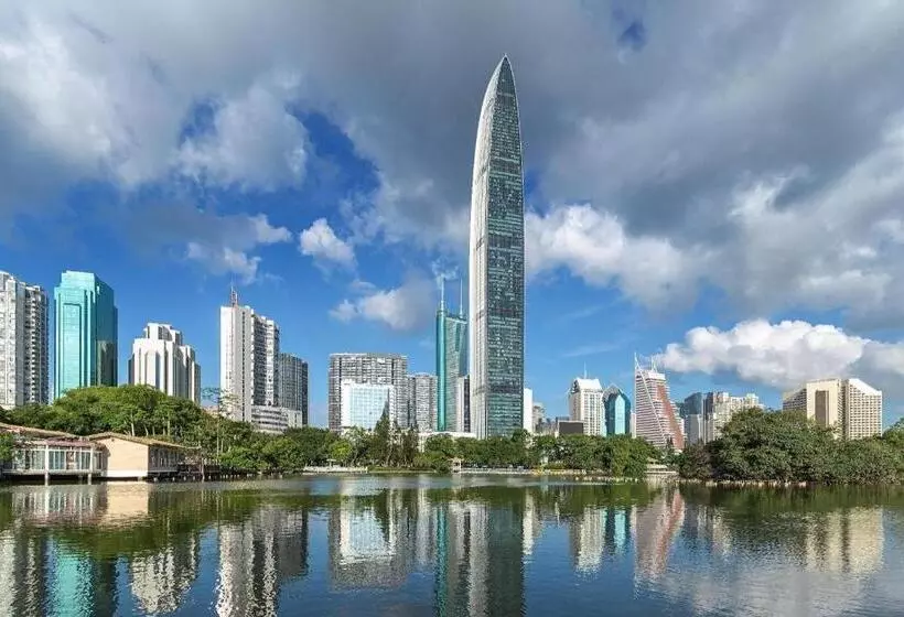 ホテル 7 Days Inn Shenzhen Huaqiang Science Museum Metro Station